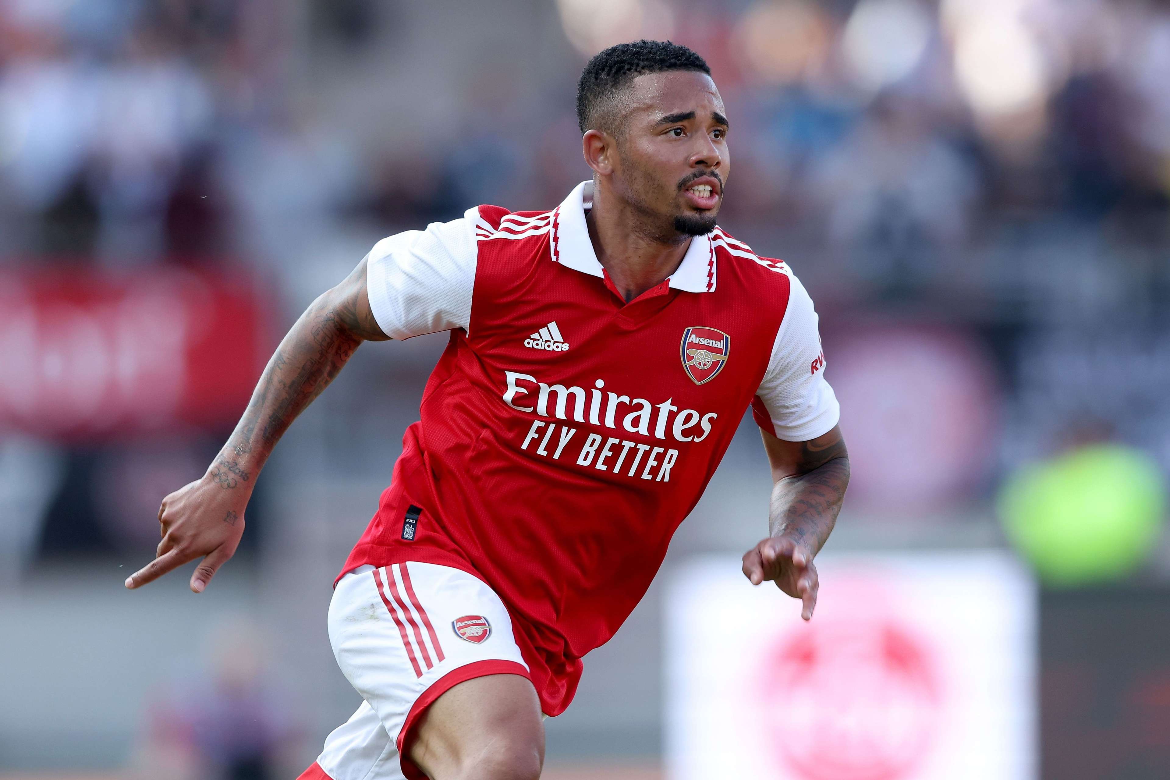 比赛一如既 比赛一如既